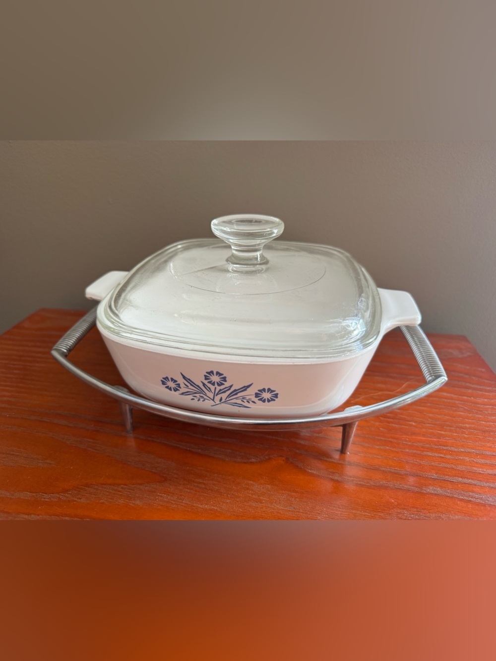 Vintage CorningWare Corn Flower Casserole Dish & Stand